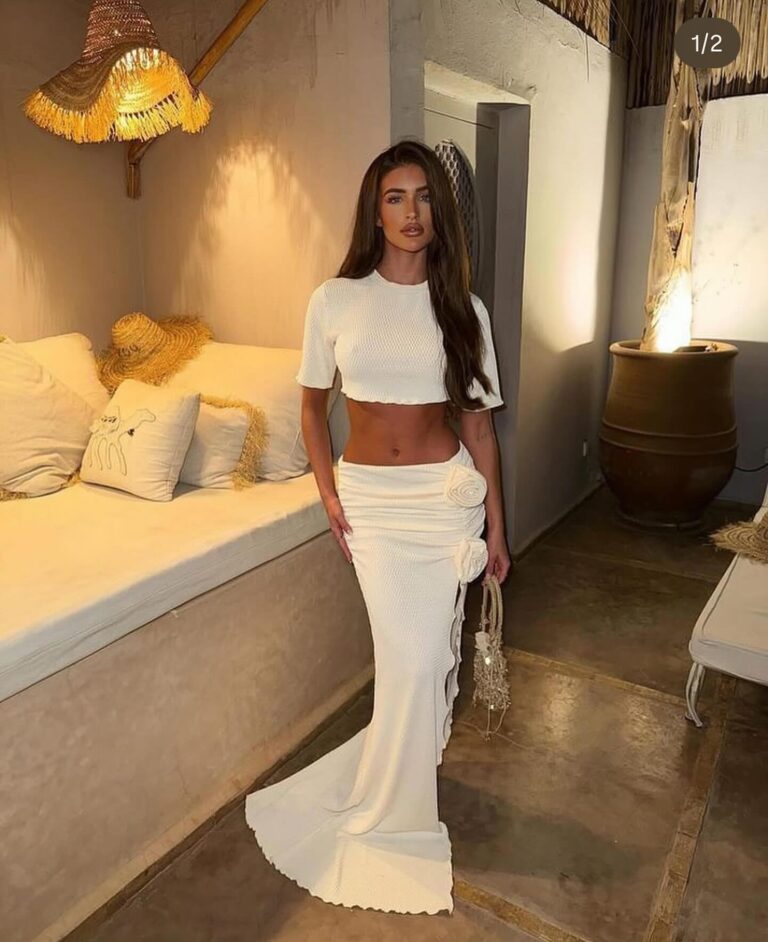 16 Baddie Beach Club Looks Seen On Instagram