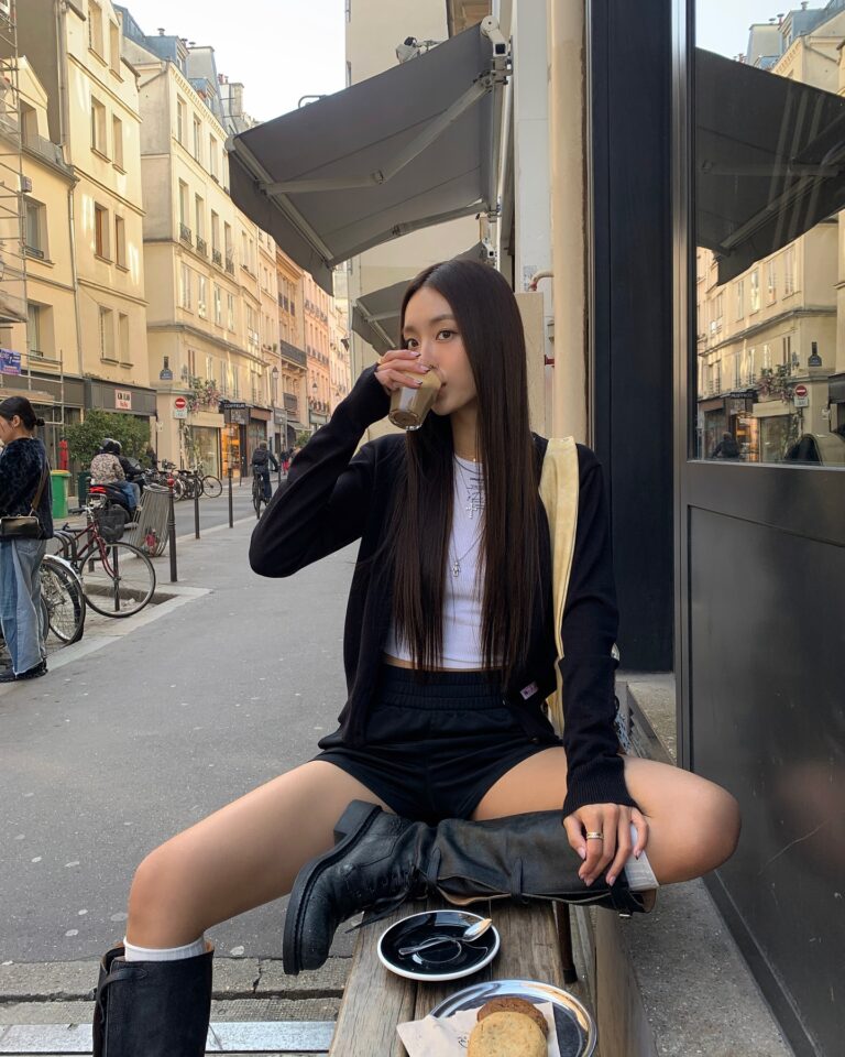 12 Korean Street Style Looks You Need Now