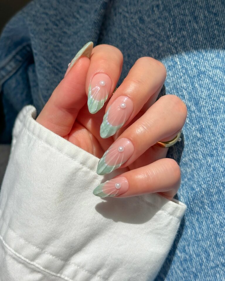 100+ Summer Gel Nails That Last Your Vacation