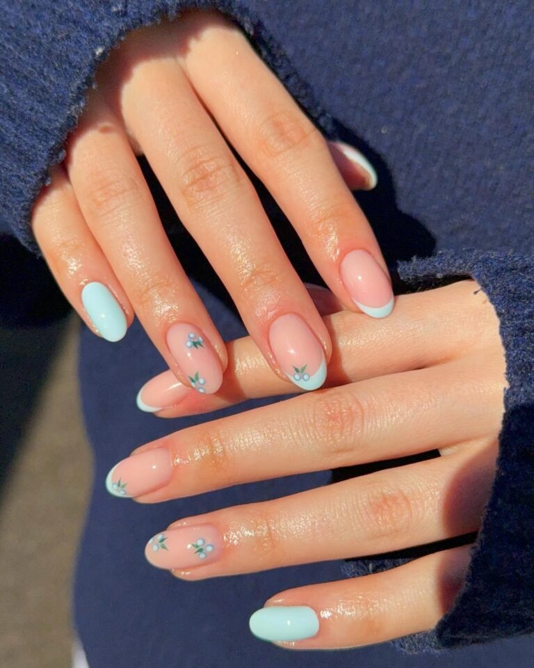 25+ Berry Nails: Summer’s Sweetest Manicure Trend