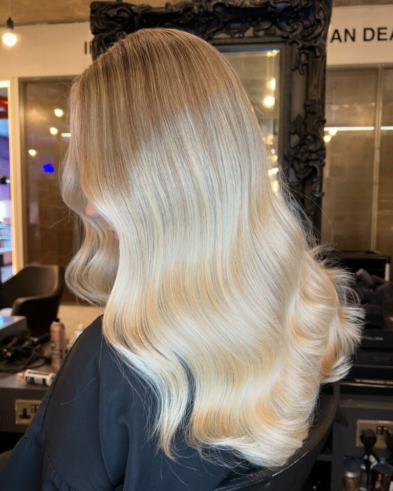 How to Talk to Your Colorist: Your Complete Blonde Hair Guide 2025
