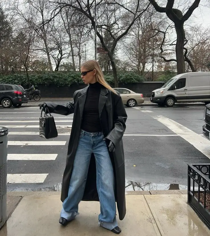 15 Chic Winter Paris Outfit Ideas That’ll Have You Dressing Like a Parisian in No Time