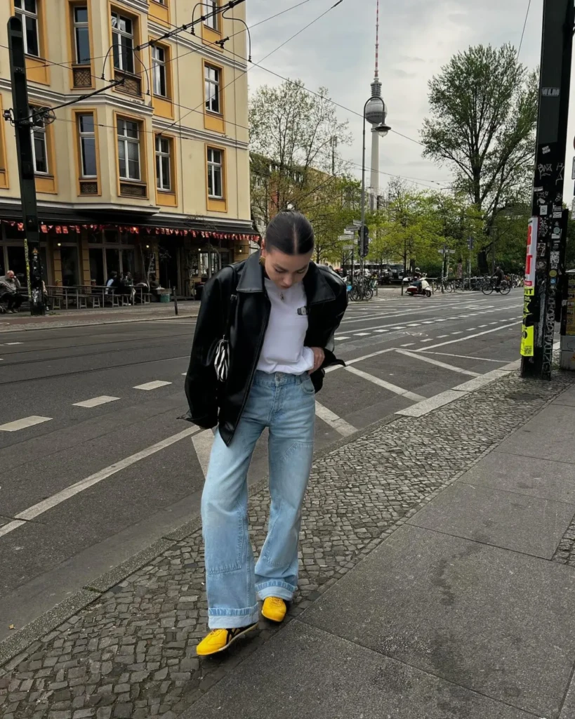 Onitsuka Tiger Sneakers Outfit Ideas
