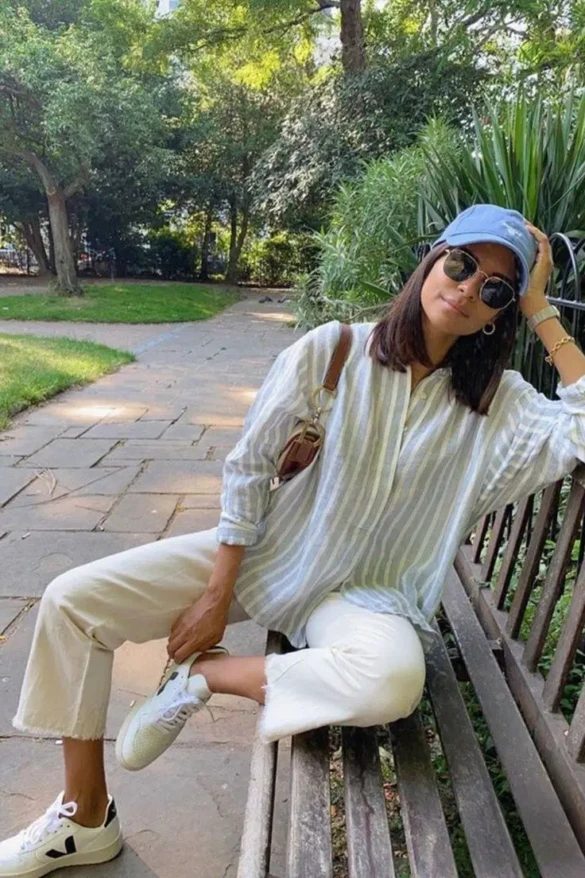 10 Veja Sneakers Outfits Every It-Girl Has in Her Rotation