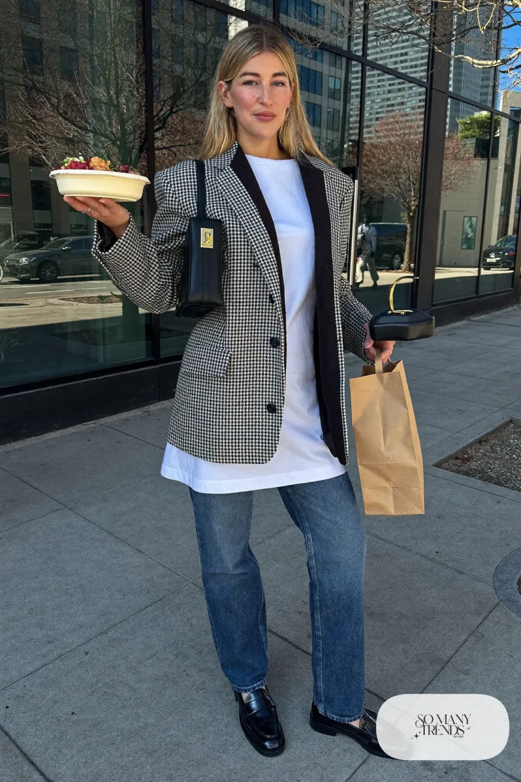 houndstooth blazer white tee straight jeans loafers small shoulder bag outfit 29