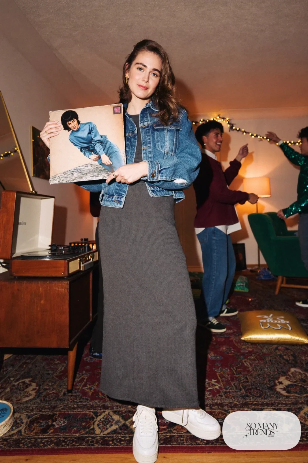 charcoal gray knit maxi dress cropped denim jacket platform white sneakers gold earrings outfit 16