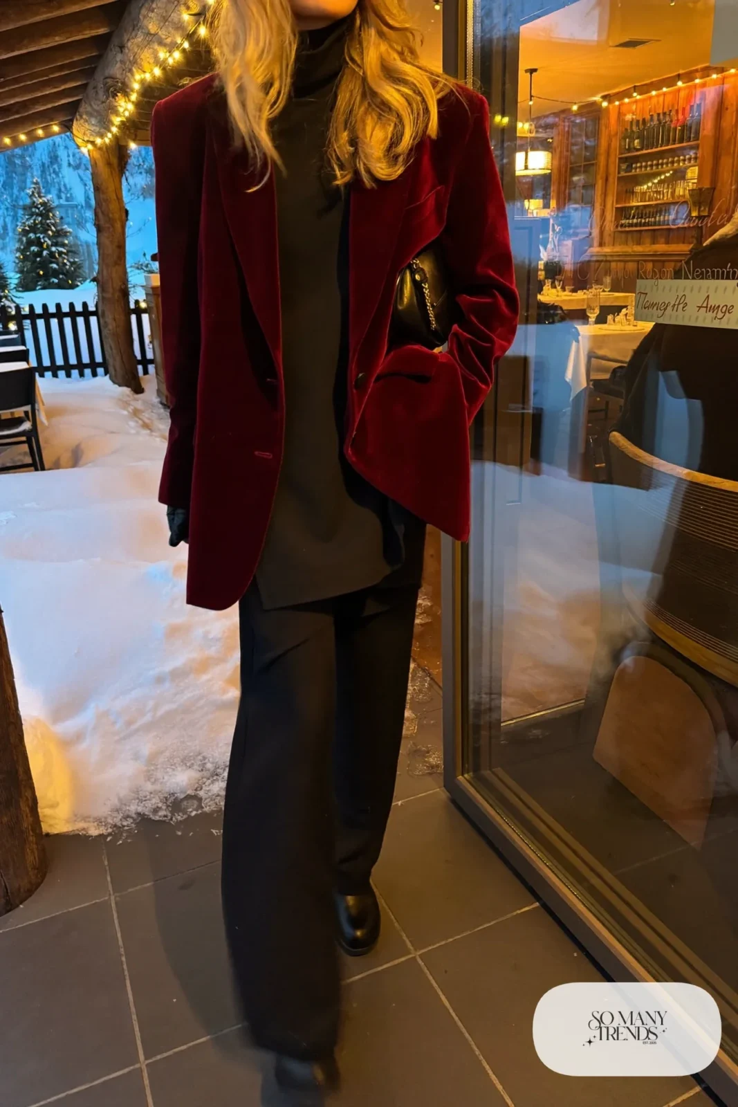 burgundy velvet blazer black turtleneck black wide-leg pants black boots outfit 15