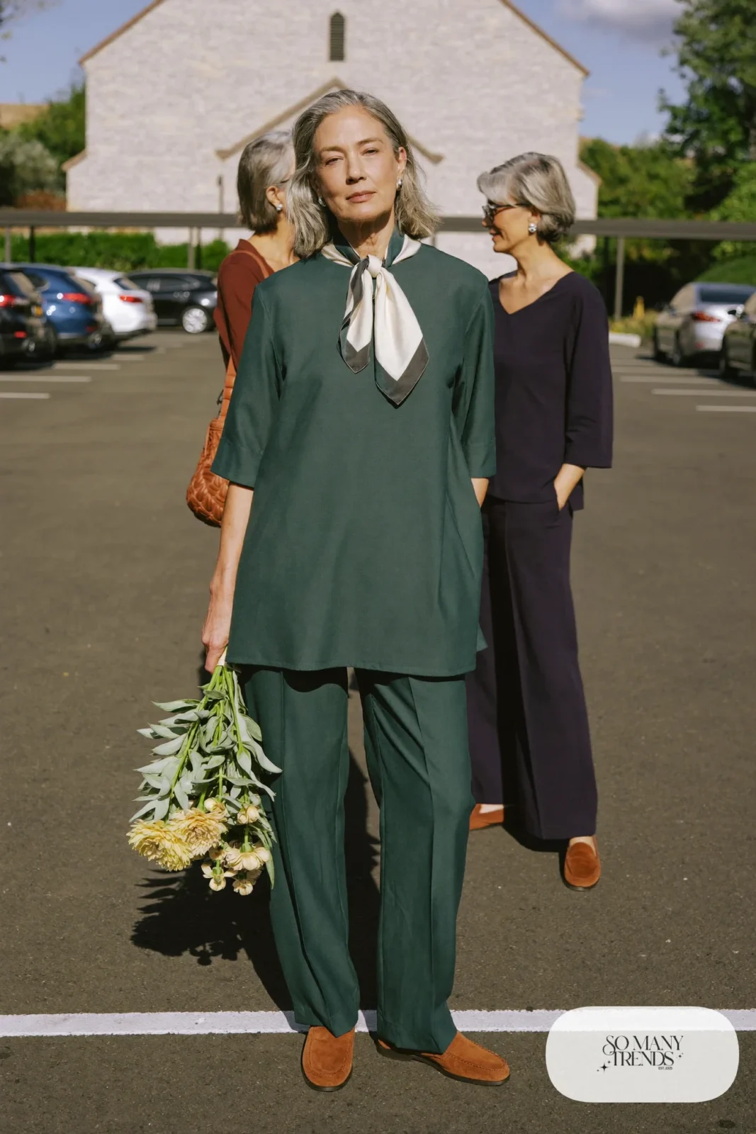 forest green wide-leg pants with long tunic top, cream silk scarf and suede loafers outfit 3