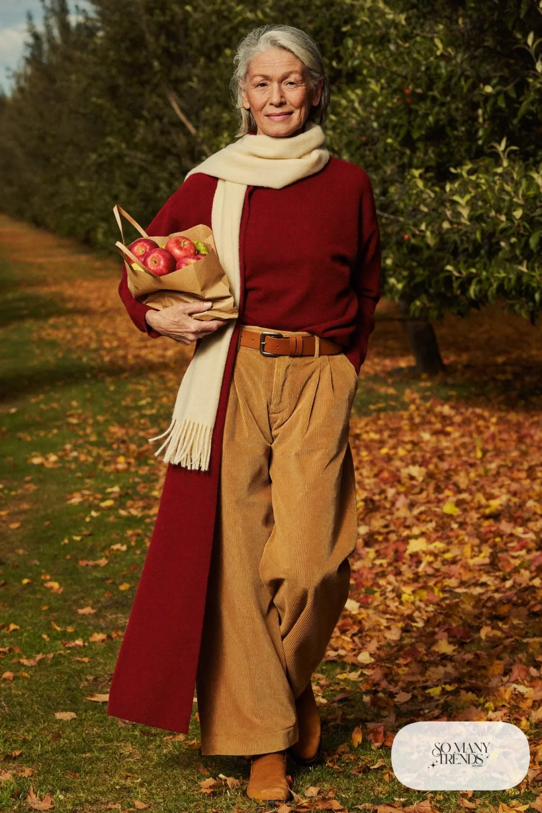 burgundy crewneck sweater with camel wide-leg corduroy pants, cognac belt and suede boots outfit 18