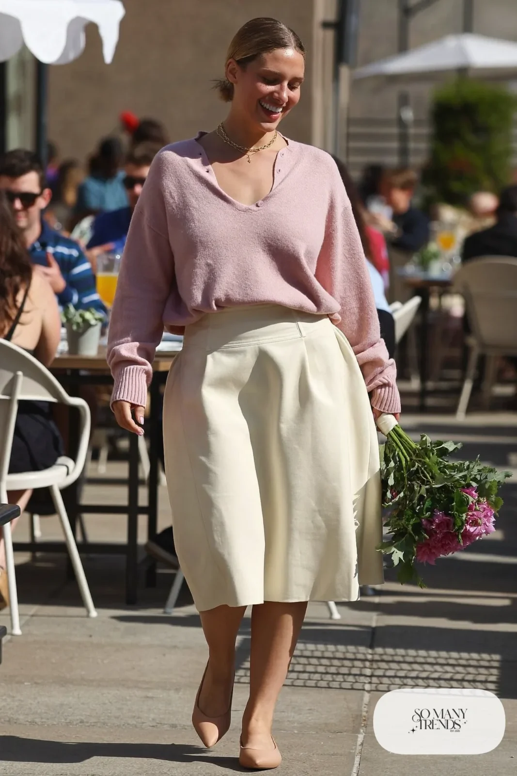 soft pink V-neck sweater tucked in, cream A-line midi skirt, nude pointed flats outfit 17