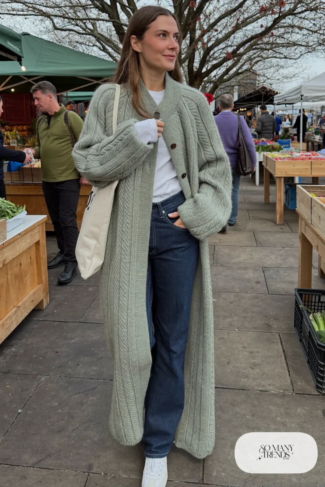 Look 7: long sage green knit cardigan coat, white long-sleeve tee, straight dark jeans and white leather sneakers