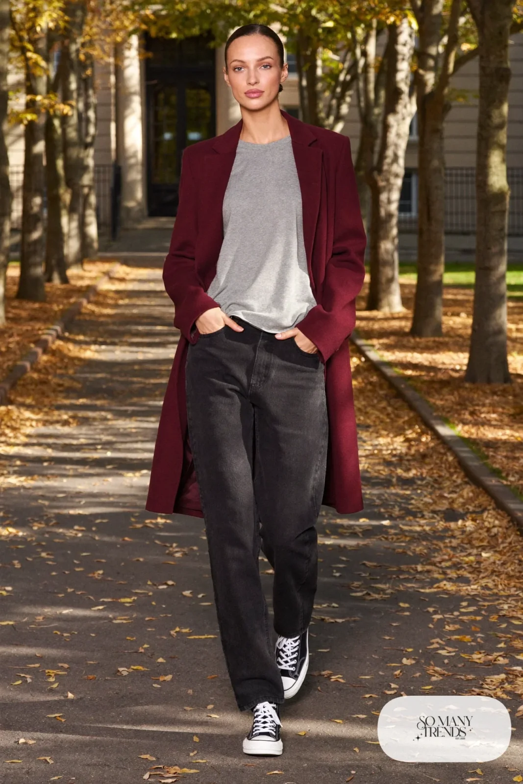Woman in a long burgundy wool coat, gray tee, black straight jeans and black Converse Run Star Hike platform sneakers - outfit 14