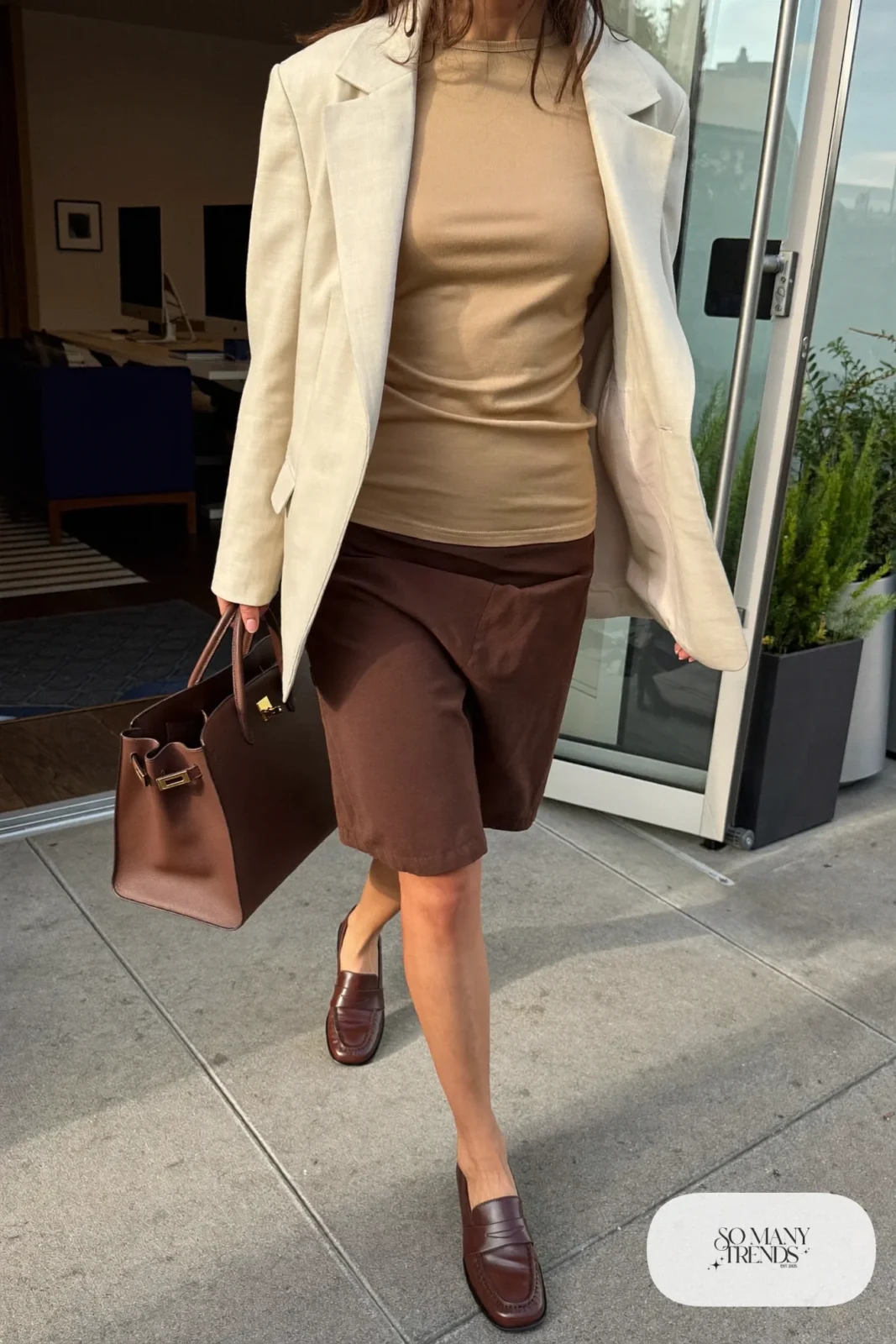 Cream relaxed blazer, camel knit top, brown skirt and brown loafers, outfit 31