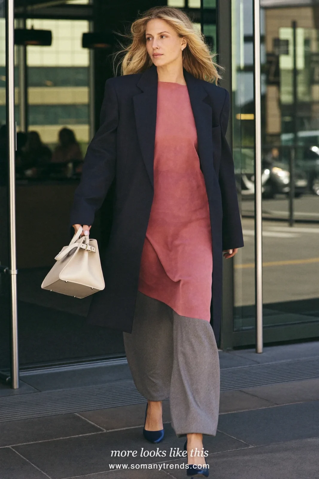 Woman in a soft navy long blazer, dusty pink shell top, gray wide-leg pants and navy square-toe pumps, outfit 19