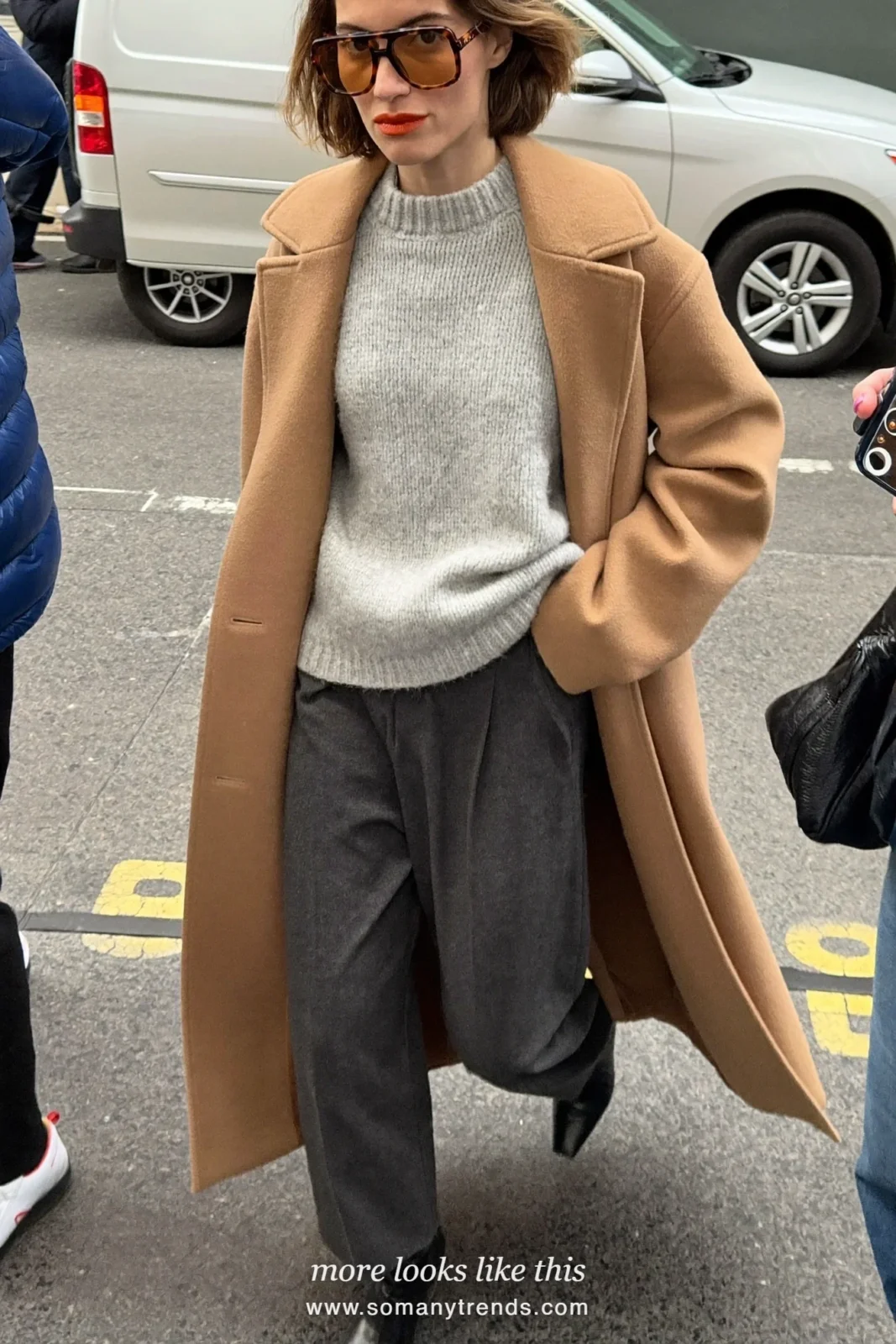 Look 10: light gray cashmere sweater, dark gray wool pants, black belt and black ankle boots